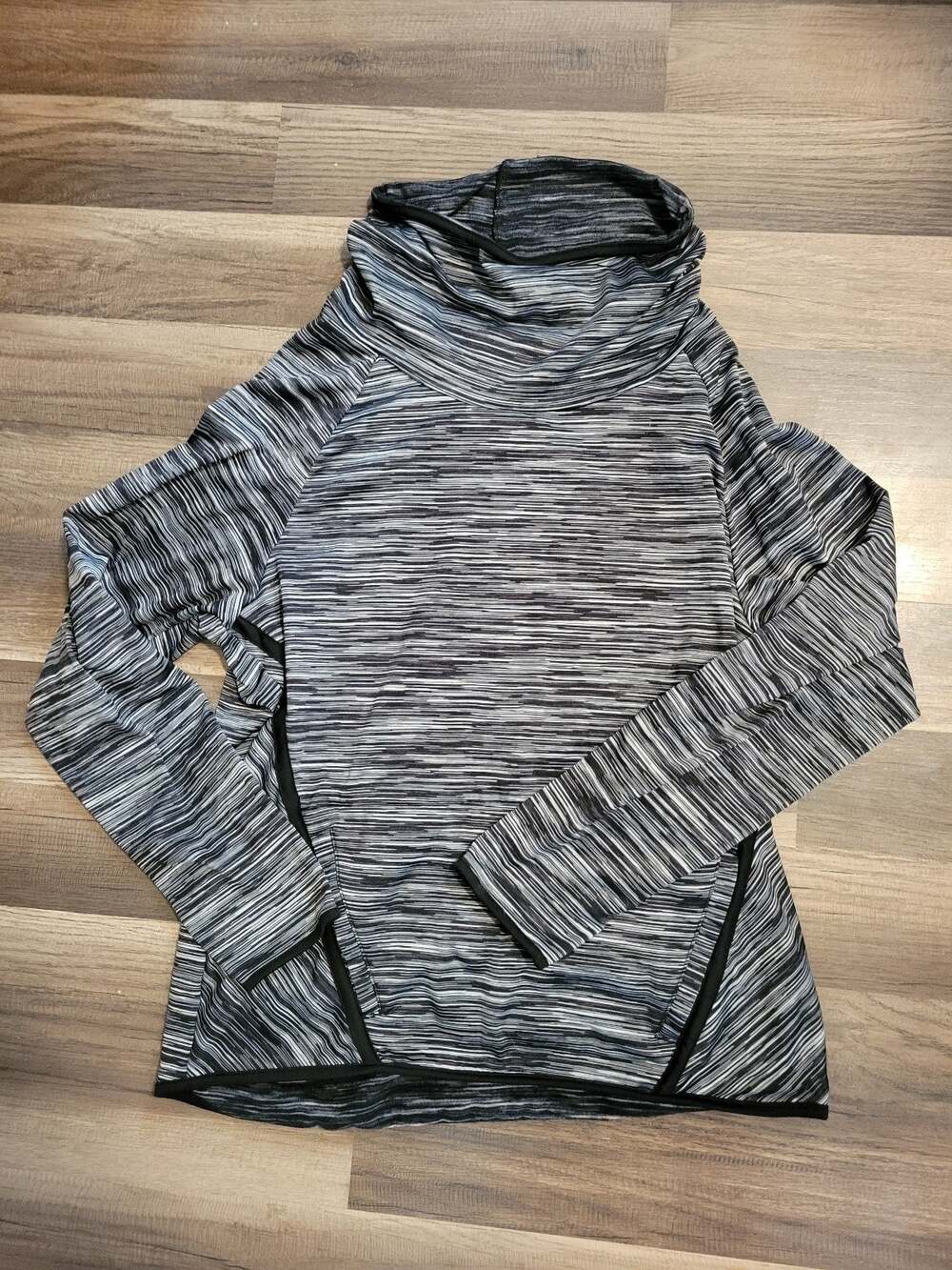 Champions grey light weight fleece lined cowl neck athletic sweater Size M